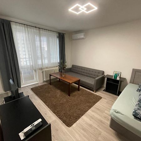 Apartman Sabo Komenskeho Košice Exteriör bild