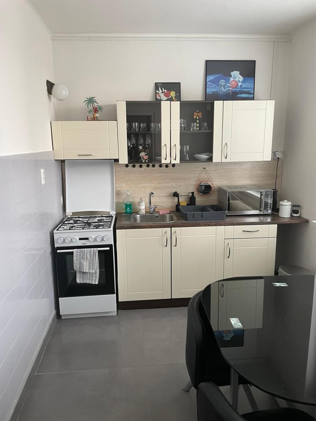 Apartman Sabo Komenskeho Košice Exteriör bild